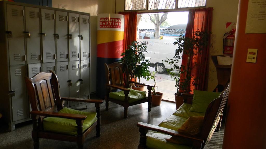 Punto Urbano Hostel Mendoza Exterior photo