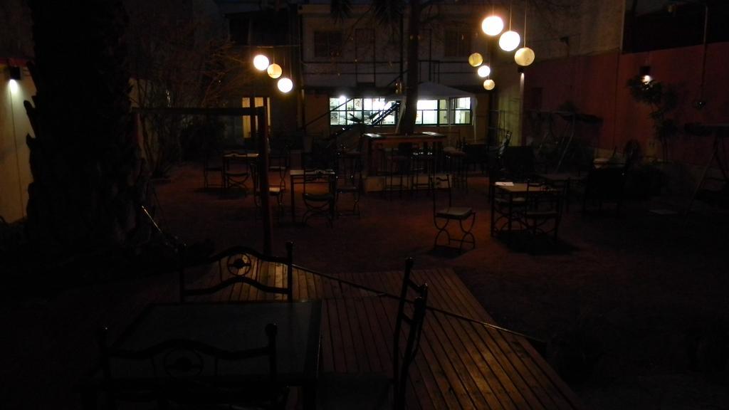 Punto Urbano Hostel Mendoza Exterior photo